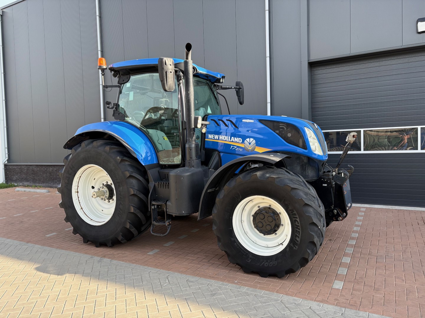 New Holland T7.270 Autocommand